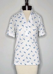 VTG 1970s Retro Worthington Square White Blue Floral Blouse M