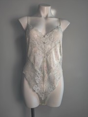 Vintage 80’s Peek-a-boo Teddy Floral Sexy Lace Vassarette XL Made In USA