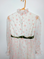 Vtg 70’s Prom Dress White w/ Pink Flocked Roses Green Velvet Belt High Waist