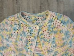VTG Pastel Knit Capelet Cape Handmade Open Wrap Sweater Cottage Poncho Fairy