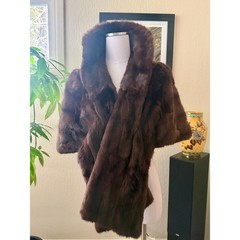 Vintage 1960s Dark Mink Fur Stole / Wrap | Mint Condition