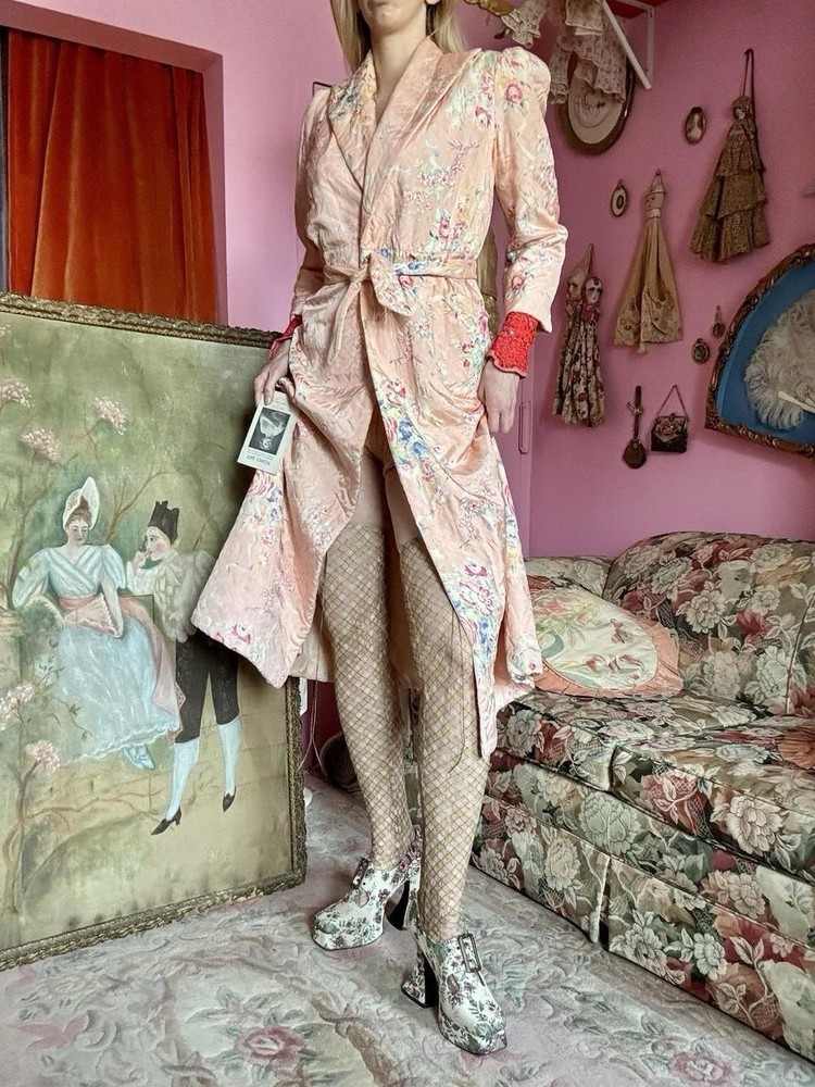 1930s/40s Quilted Floral Satin Boudoir Robe, Size M-L
