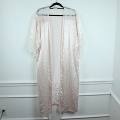 Vintage Powder Pink Satin Robe Lace Feminine Dainty Coquette Large NO BELT Glam