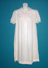 Vtg Barbizon Blendaire Batiste Robin Style Short Nightgown Pink Lace Trim Sz M