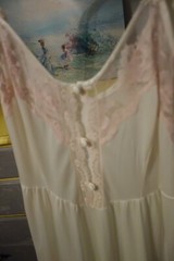 Vtg. Texsheen Nightgown Ivory Prairie Style Wide Ruffle Hem Nylon Sz M
