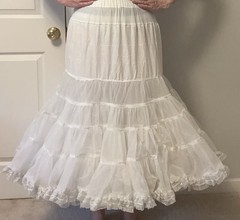 Vintage Sam’s White Tulle Crinoline Petticoat Lace Trim Tiered Underskirt 740 23