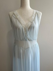 VTG Kayser Nightgown Size 36 Powder Blue V-Neck Lace Flowy Lingerie Coquette