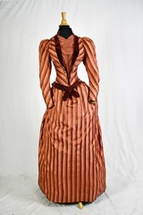 VICTORIAN FRENCH 2 PIECE VISITING DRESS WITH PARIS LABEL, 1890s