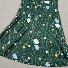 Vtg 70’s Women’s Shift Dress Green Retro Floral Print Polyester 32” W 40” L