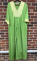 Gorgeous Vintage Kaftan Green 1/4 Zip Shadow Line MCM 60s 70s Large