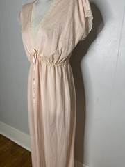 Vintage Romantic Coquette 70s Does 40s Pink Nightgown Dress