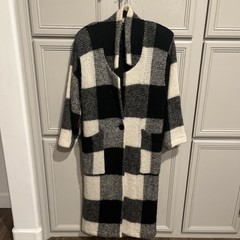 I.B. Diffusion Mohair Wool Long Ivory/Black Sweater Coat Size M Vintage 80s