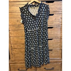 Crown & Ivy Black Floral Ruffle Tiered Dress NWT Size Large Boho Cottagecore