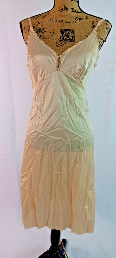 Women Spaghetti Strap Acetate beige underdress full slip lace Lingerie XS – Sm
