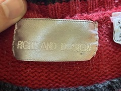 Vtg 70s Koala Sweater Sz XS/SM made in Hong Kong by Right & Design, Red