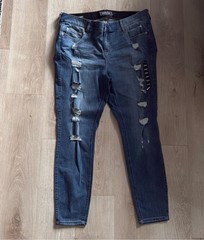 Torrid Bombshell Skinny Plus 20R High Rise Distressed Blue Jeans