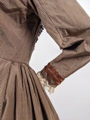 VICTORIAN 1860’S CIVIL WAR ERA PINSTRIPED BROWN DRESS W FRINGE TRIMS