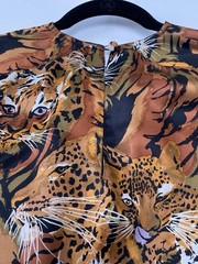 Vtg Jerri Sherman 100% Silk 8 Top Blouse