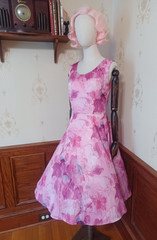 Vintage 1960s/70s Pink Pastel Romantic Mod Garden Party Watercolor Floral Dress