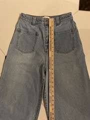 Joie Women’s Classic Denim Straight Leg Medium High Waist Jeans. Size 24