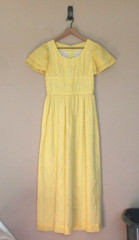 Vintage Dress Maxi 1960s 1970s Long Yellow Dotted Swiss Daisy Size XS 0 2 4 Vtg