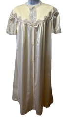 JC Penney Vintage Two-Piece Nylon Nightgown Robe Peignoir Set S / M Ivory Silky