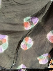 VTG ’70’s Psychedelic Crushed Velvet TIE DYE SKIRT W- 24 LONDON RIC RAC 2XS