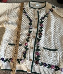 Amazonias Colorful Floral Embroidered Hand Knit Sweater Sz M/L Peru Pockets