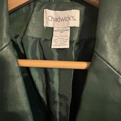 Vintage Chadwicks Dark Green 2 Button Short 100% Leather Blazer Women’s Sz 14P