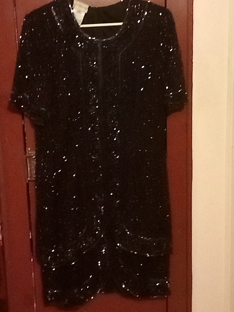 Sténay Silk Beaded Black Short Sleeve Dress Vtg Women’s Size 16 Zip Closure.