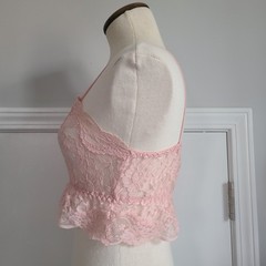 Vintage Victoria’s Secret Top Gold Crown Label Crop S P Lace Bra Rosette Pearl