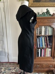 Vintage 1960s 1950s Black Coat Dress Wiggle Pencil Jackie O Chic Midi 32 Waist