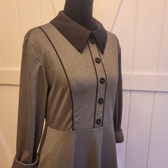 Vintage-Inspired Peter Pan Collar Fit & Flare Midi Dress | Small | Long Sleeve
