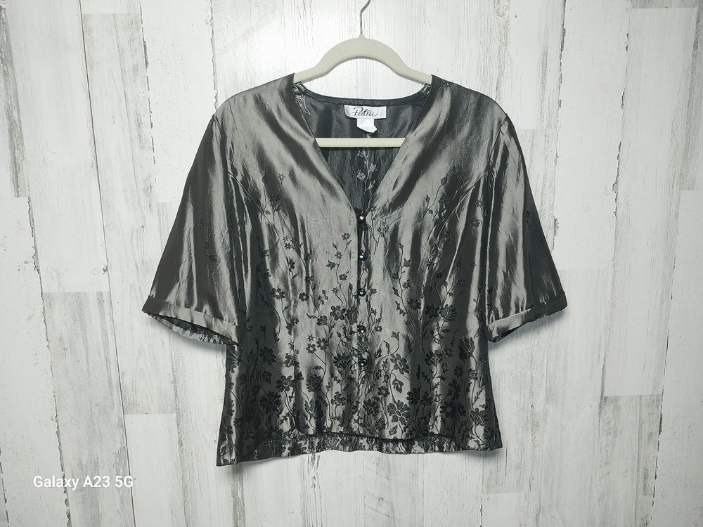 Vintage Patra Women’s Size 12 Floral Embroidered Satin Top