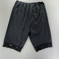 Vintage Lingerie Boudoir Bloomers Pettipants Black Nylon Satin Finish Lace Sz L