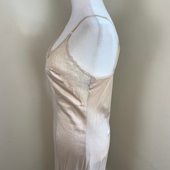 Vtg Lace Full Slip Lingerie Beige 32 M Fairycore Romantic Made in USA