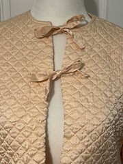 Vintage 1950’s Barbizon Peachy Pink Quilted Rayon Bed Jacket 3/4 Sleeve 36 M