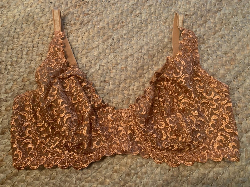 VINTAGE EMBROIDERED BRA BY Q-T SIZE 40DD BRONZE NO PADDING UW ADJUSTABLE BEAUTY!