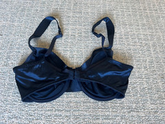 Vintage New Adonna Second Skin Navy Satin Shiny Bra Size: 34 D
