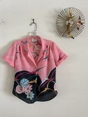 1980s California Connection Tropical Rayon Blouse Pink Bird Print Made USA VTG