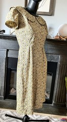 Vintage 50s Yellow Hat Pattern Dress With Peter Pan Collar M
