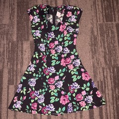 Vintage “All That Jazz” floral dress
