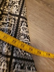 VTG 50s Black White Folk Art Print Midi Skirt XXS? 22″W 31.5″L MCM Pinup FLAWS