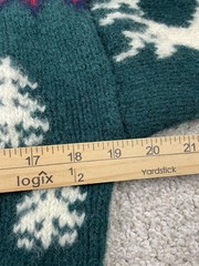 Vintage Eddie Bauer Sweater Women Medium Green Wool Reindeer Holidays Knit