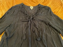 Como Vintage Black Woman’s Shirt Top ~ XL ~ Made in Vietnam