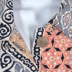 Vintage button down shirt floral pink black Notations womens 8