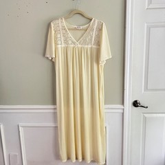 Vtg Barbizon Nightgown Women L Lace V-Neck Short Sleeve Pale Yellow Maxi Sleep