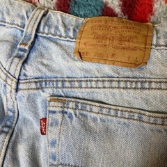 Levi’s 551 vintage 90’s tapered leg jeans relaxed fit 14 long 30″ waist