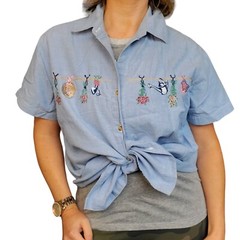 90s M L Chambray Blue Cottage Core Button Up Shirt Gardener Flowers Embroidered