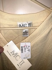 VINTAGE LADYS MC ll 2X SIZE TOP YELLOW COLOR THE BROADWAY NEW TAGS TV OVERSTOCK